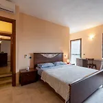 Zio By Interhome Portacomaro