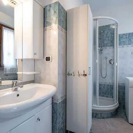 Zio By Interhome *